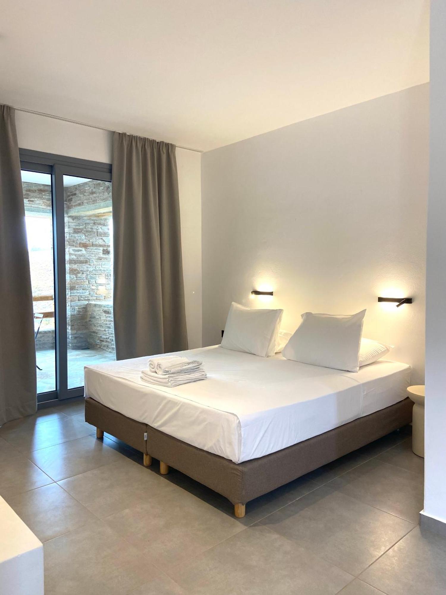 Spanos Apartments Áyios Pétros Exterior foto