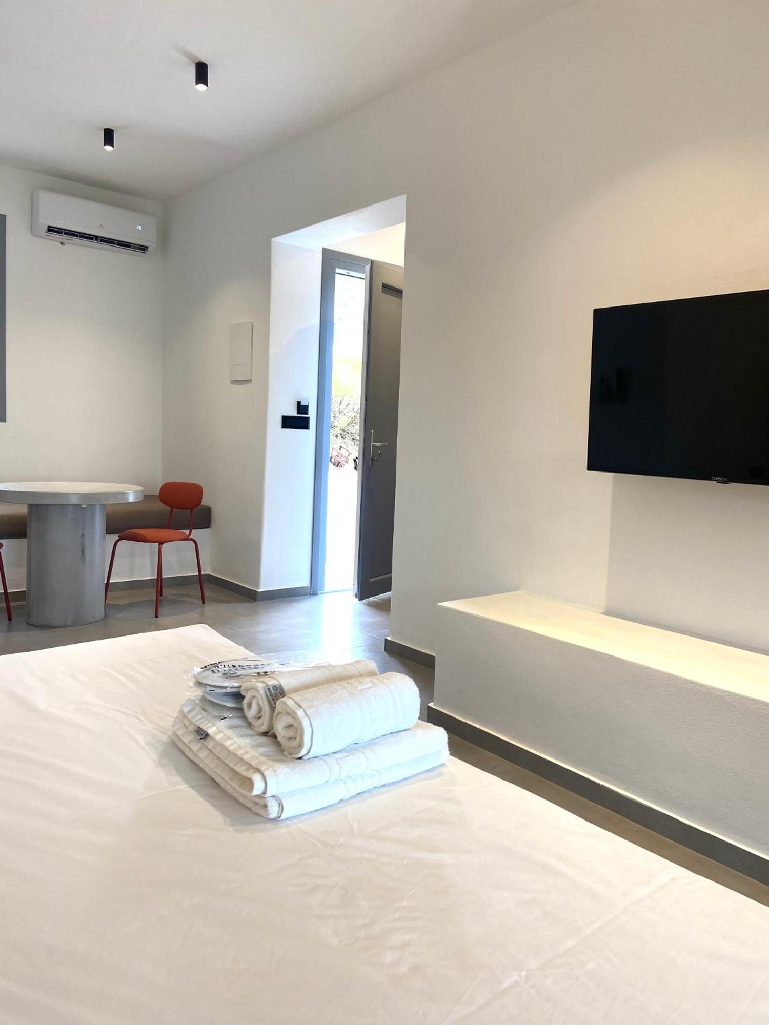 Spanos Apartments Áyios Pétros Exterior foto