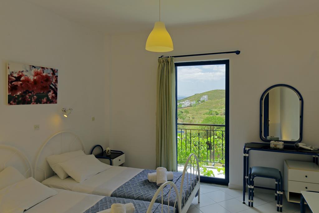 Spanos Apartments Áyios Pétros Exterior foto